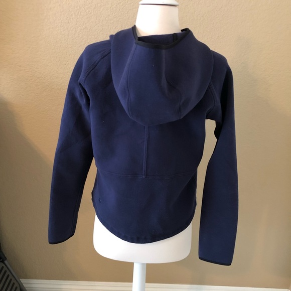 Lululemon zip up - Picture 3 of 6